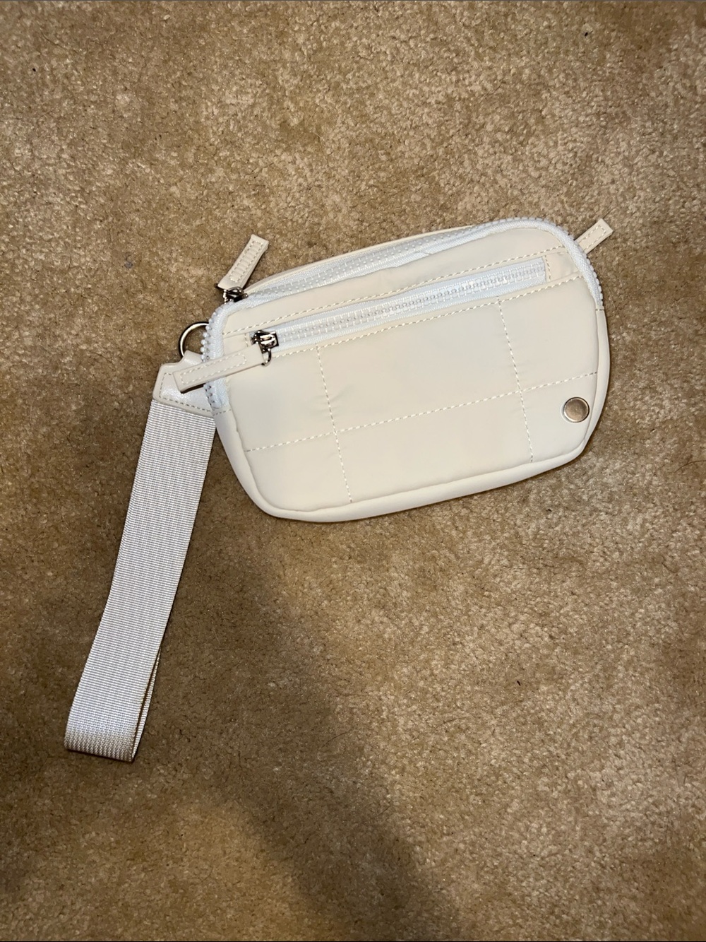 NWOT! Cream Colored WRISTLET